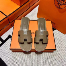 에르메스 올수공 오란 슬리퍼 샌들 앱송 124